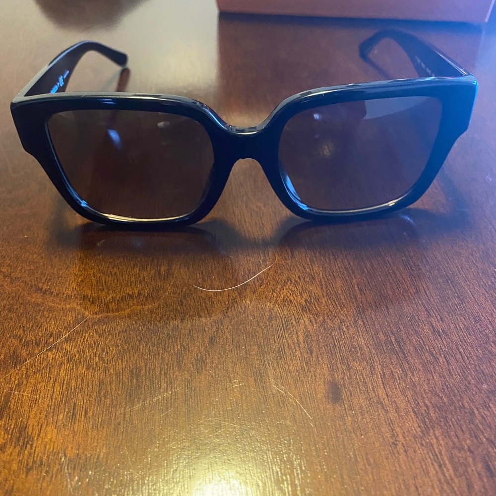 Sun Glasses - image 1